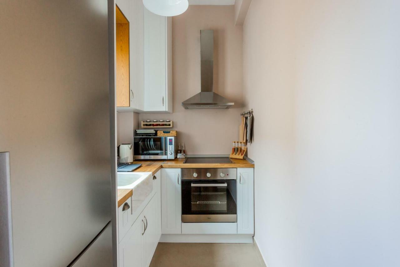 100M2 Luxury Apartment In The Heart Of Athens - Living Stone Emerald Zewnętrze zdjęcie